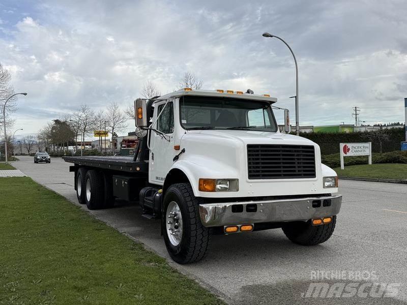 International 4900 회수 차량