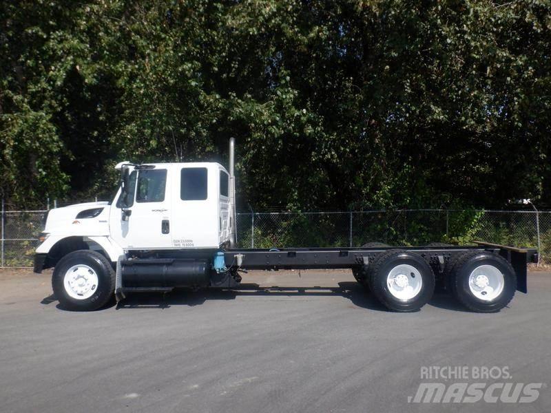 International 7400 새시 운전실 트럭