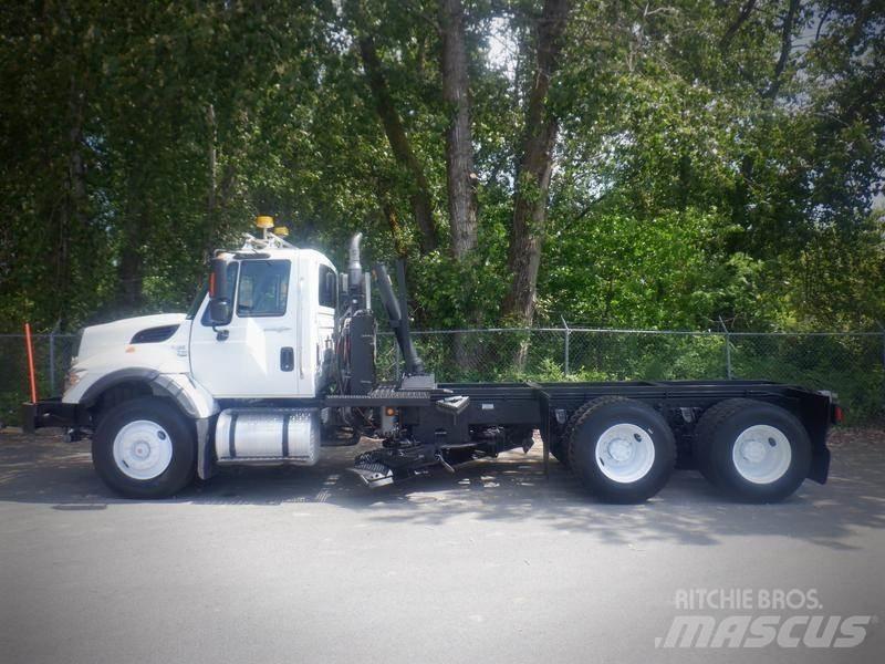 International 7400 새시 운전실 트럭