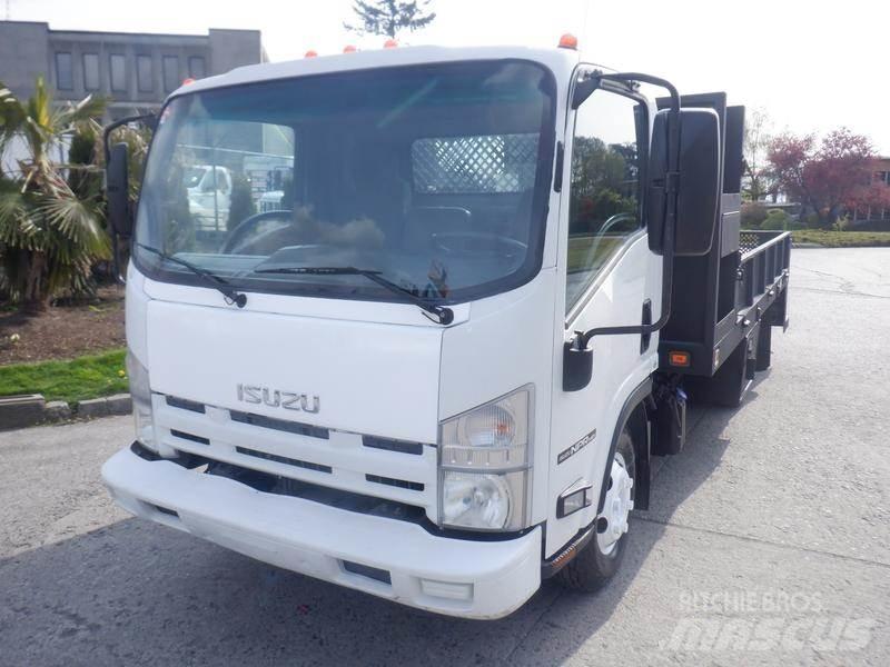Isuzu NPR 플랫베드/드롭사이드 트럭