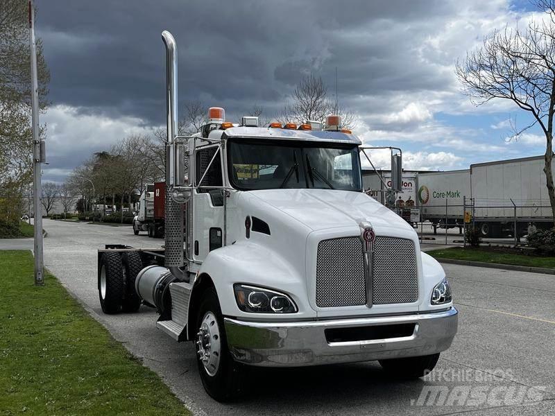 Kenworth T370 새시 운전실 트럭