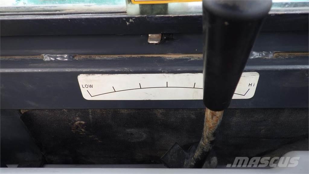 Kobelco SK60-8 대형 굴삭기 29톤 이상