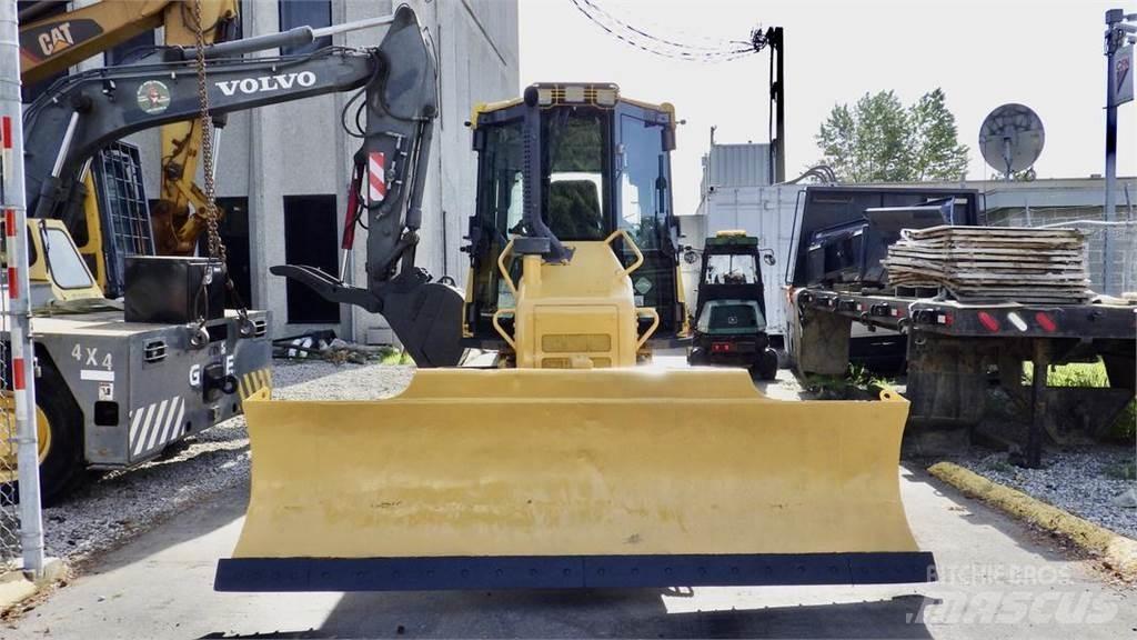 Komatsu D37PX-22 대형 굴삭기 29톤 이상