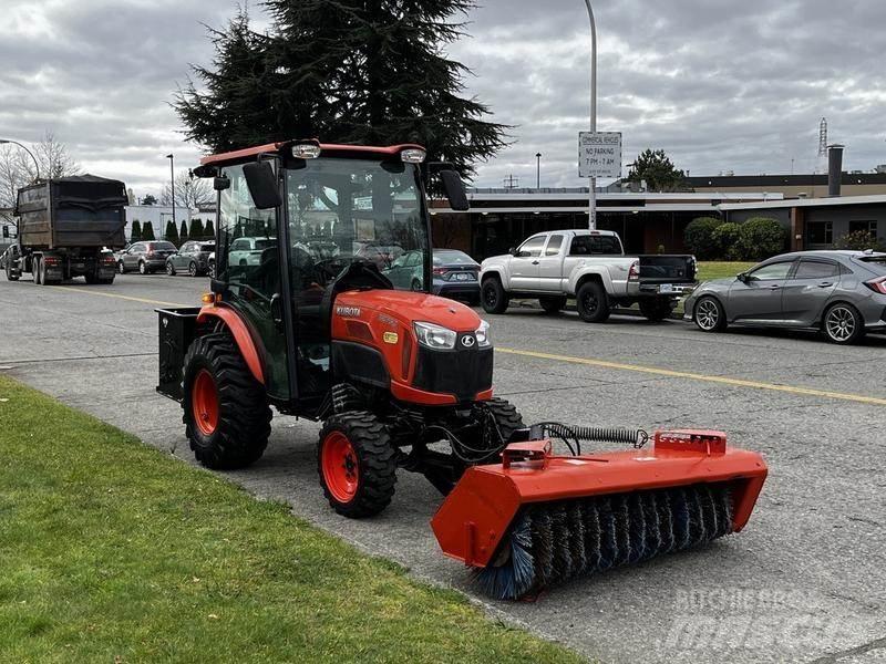 Kubota B2650 청소 트럭