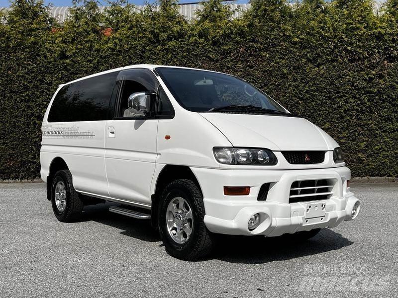 Mitsubishi Delica 자동차