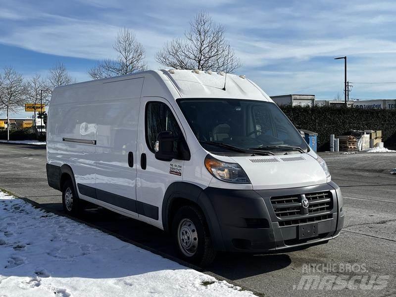 RAM Promaster 패널 화물차