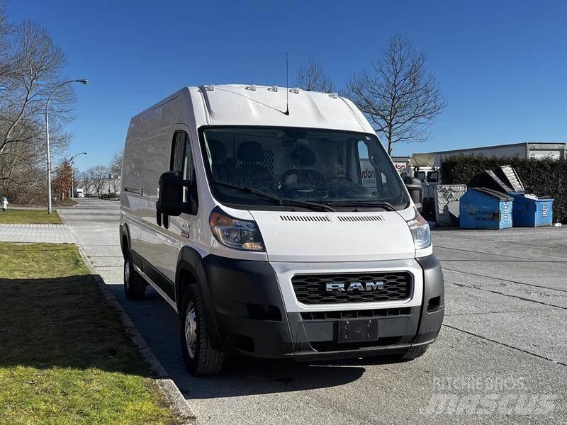 RAM Promaster 패널 화물차