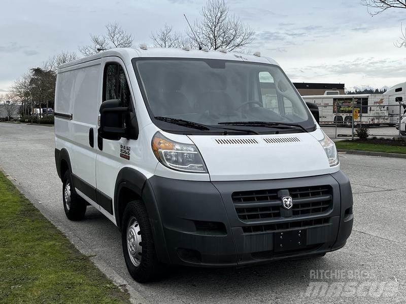 RAM Promaster 패널 화물차