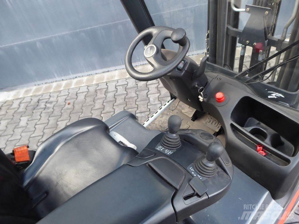 Linde E15-02 전동 지게차
