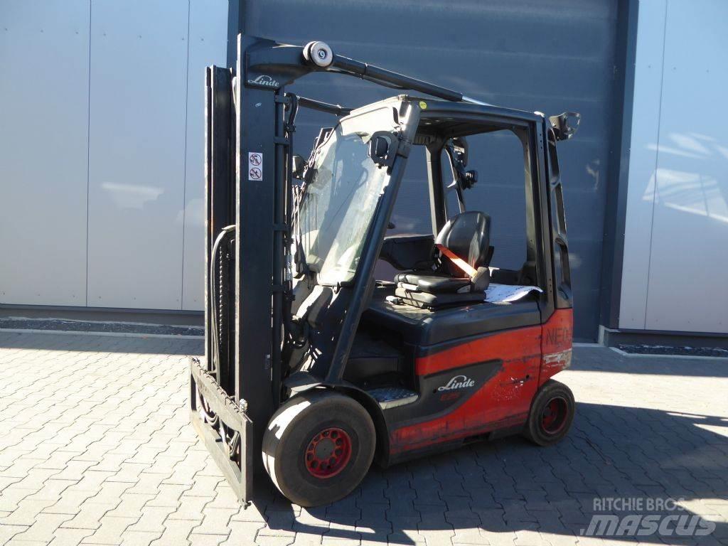 Linde E25-01 전동 지게차