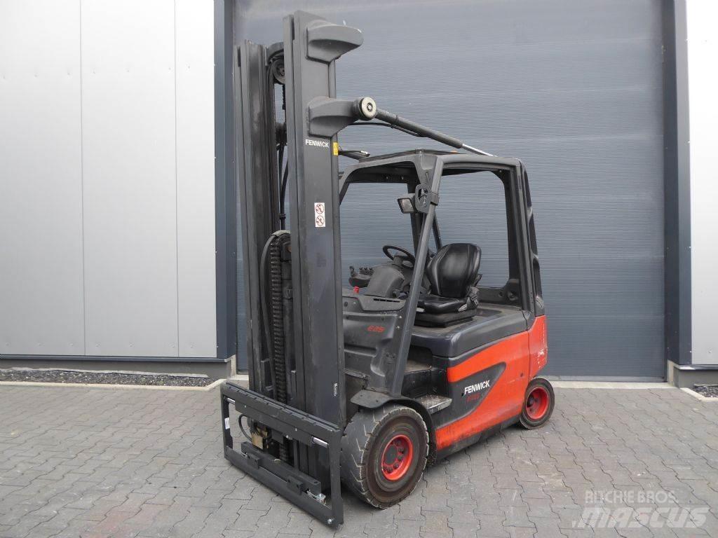Linde E25-01 전동 지게차