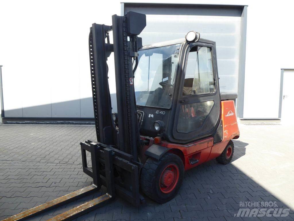 Linde E40P 전동 지게차