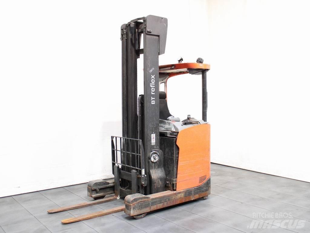 BT RRE 140 리치 트럭
