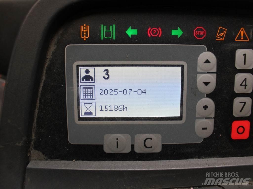 BT RRE 140 리치 트럭