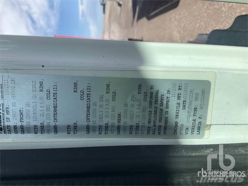 Autocar ACX64 폐기물 수거 트럭