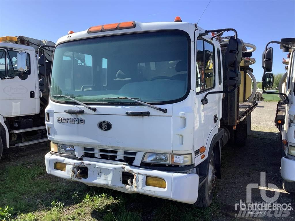 Bering MD26M 시립/다목적 차량