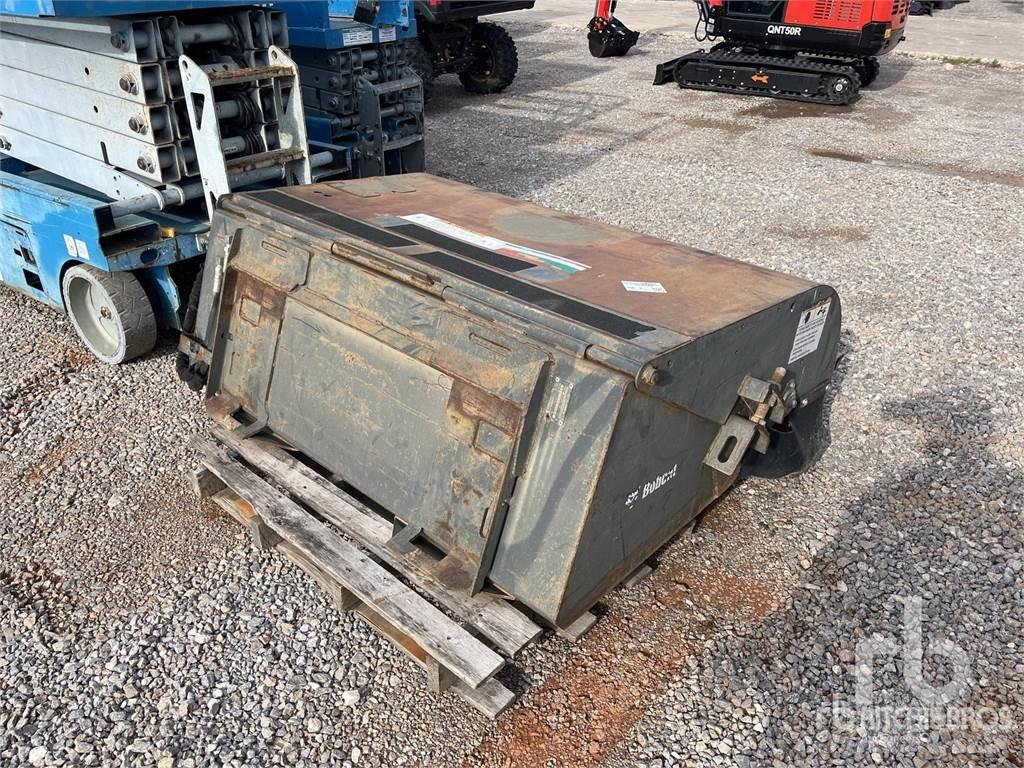 Bobcat 6707144 브러쉬