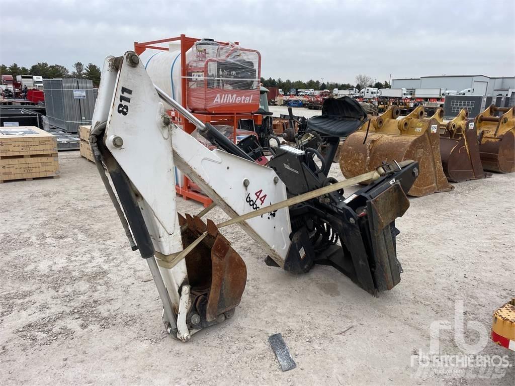 Bobcat 811 백호