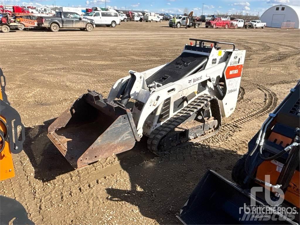 Bobcat MT85  스키드로더