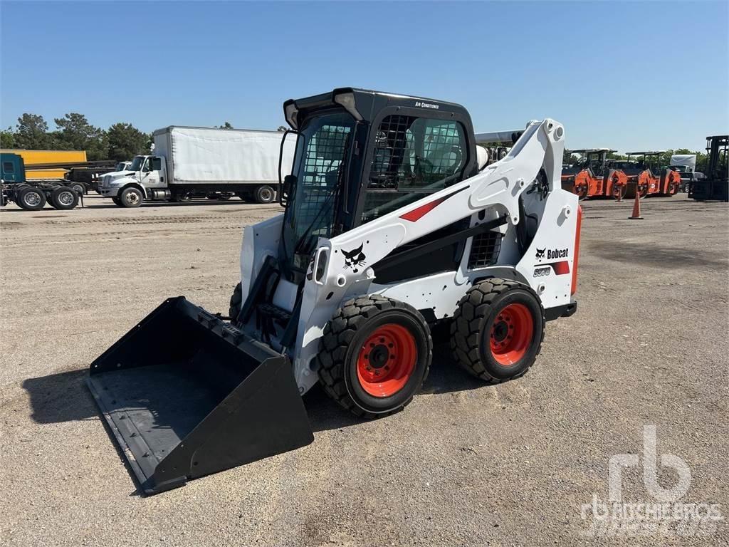 Bobcat S570  스키드로더