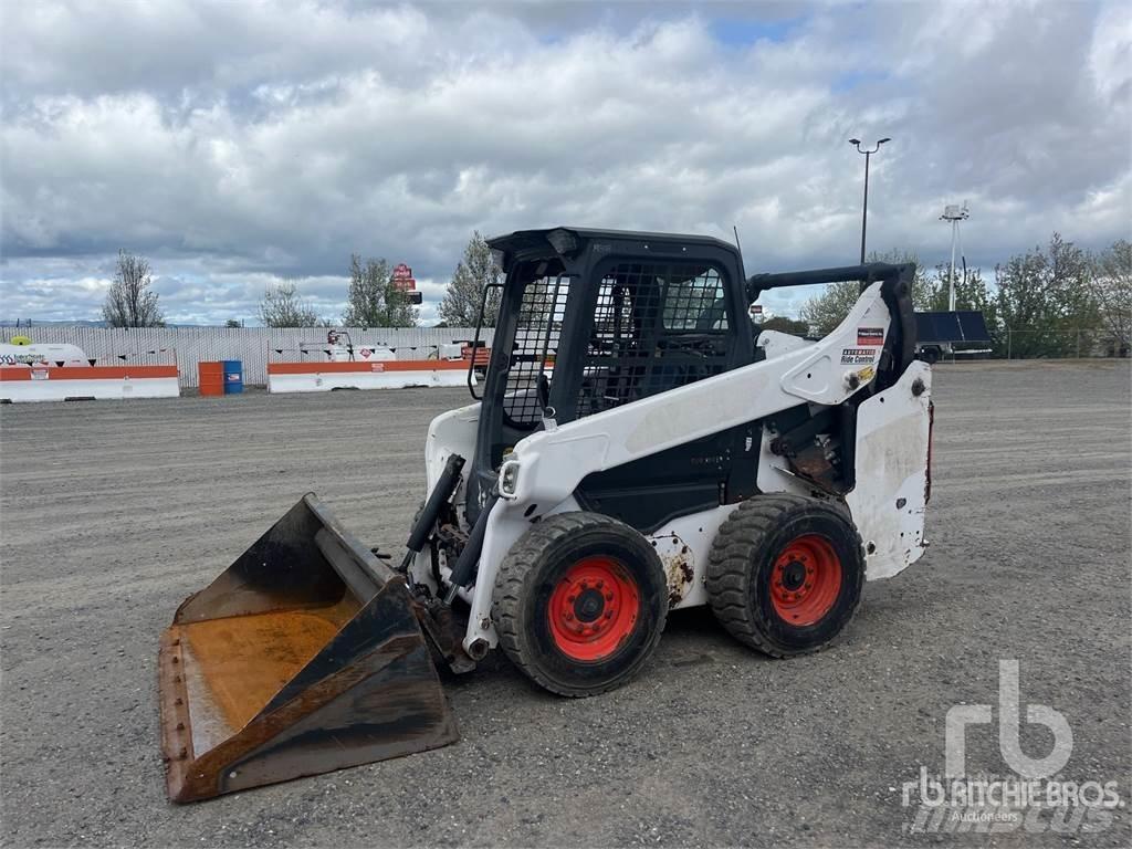 Bobcat S66  스키드로더