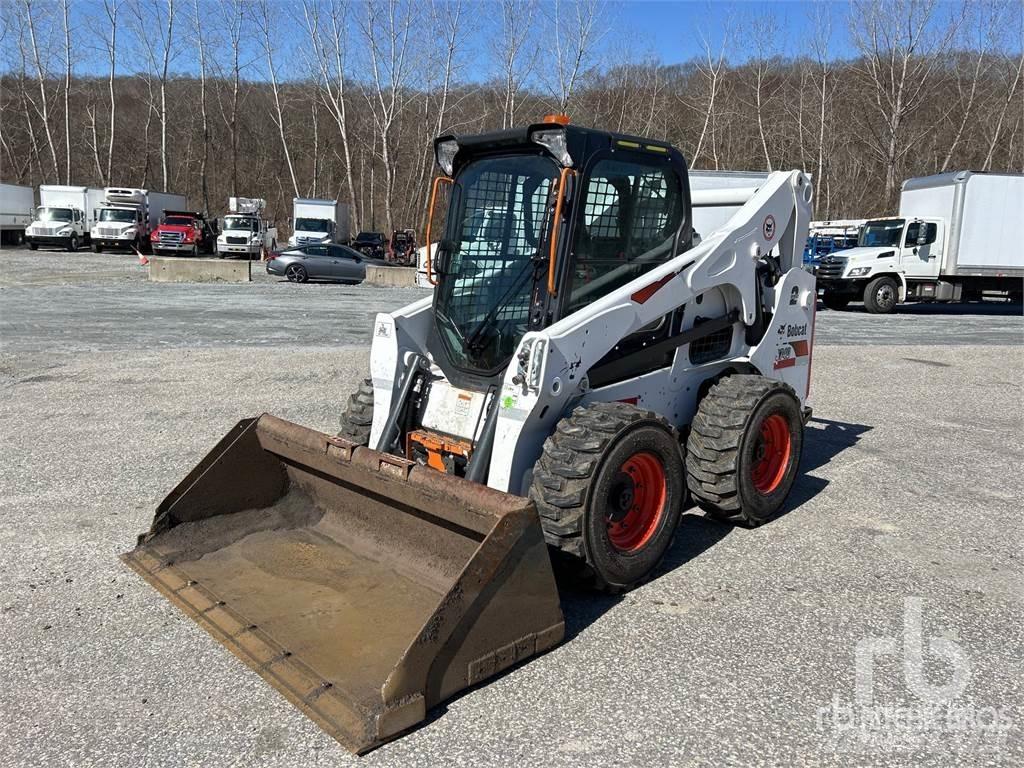 Bobcat S740  스키드로더