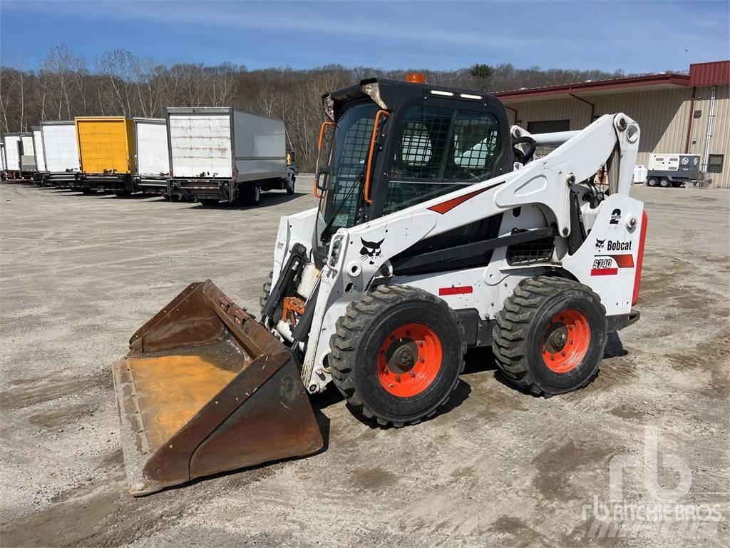 Bobcat S740  스키드로더