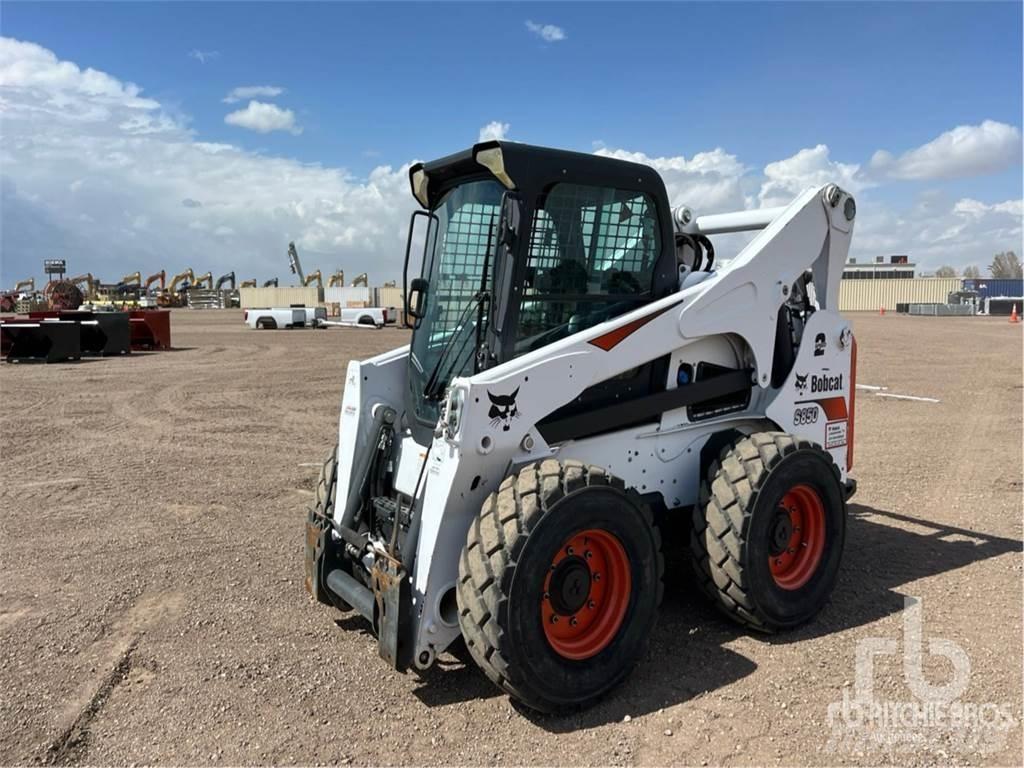 Bobcat S850  스키드로더