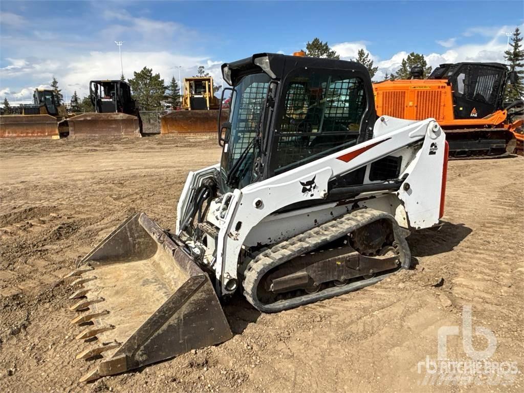 Bobcat T450  스키드로더