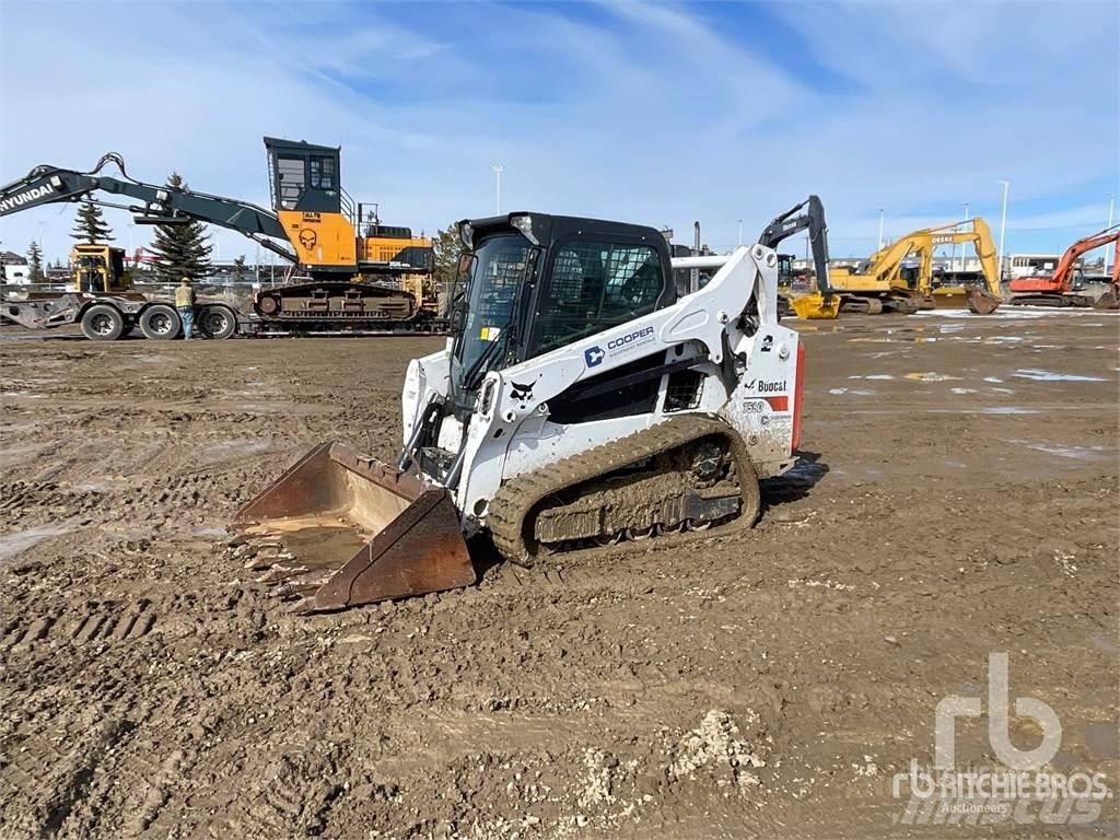 Bobcat T590  스키드로더
