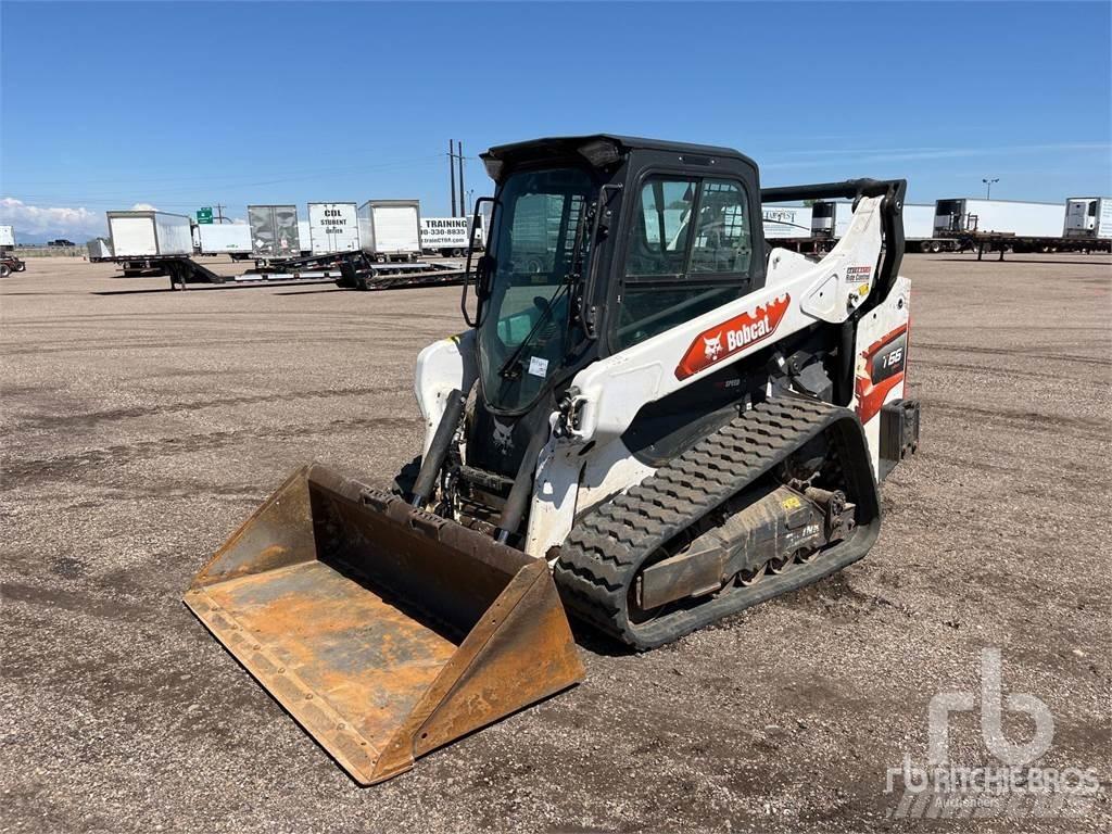 Bobcat T66  스키드로더