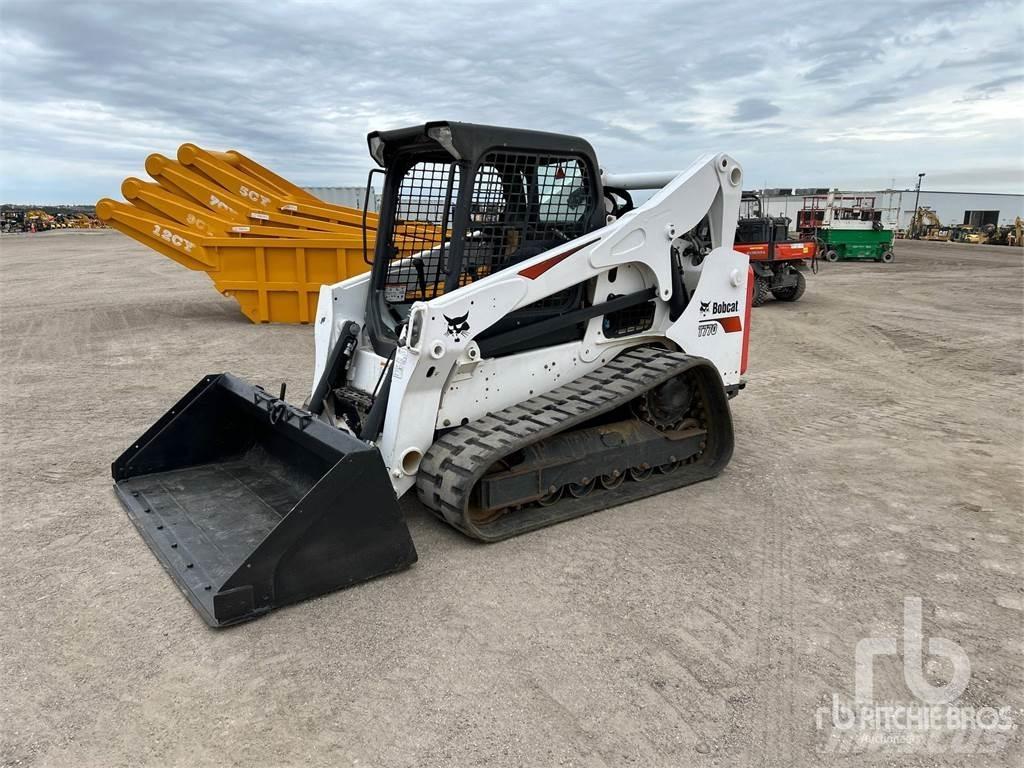 Bobcat T770  스키드로더