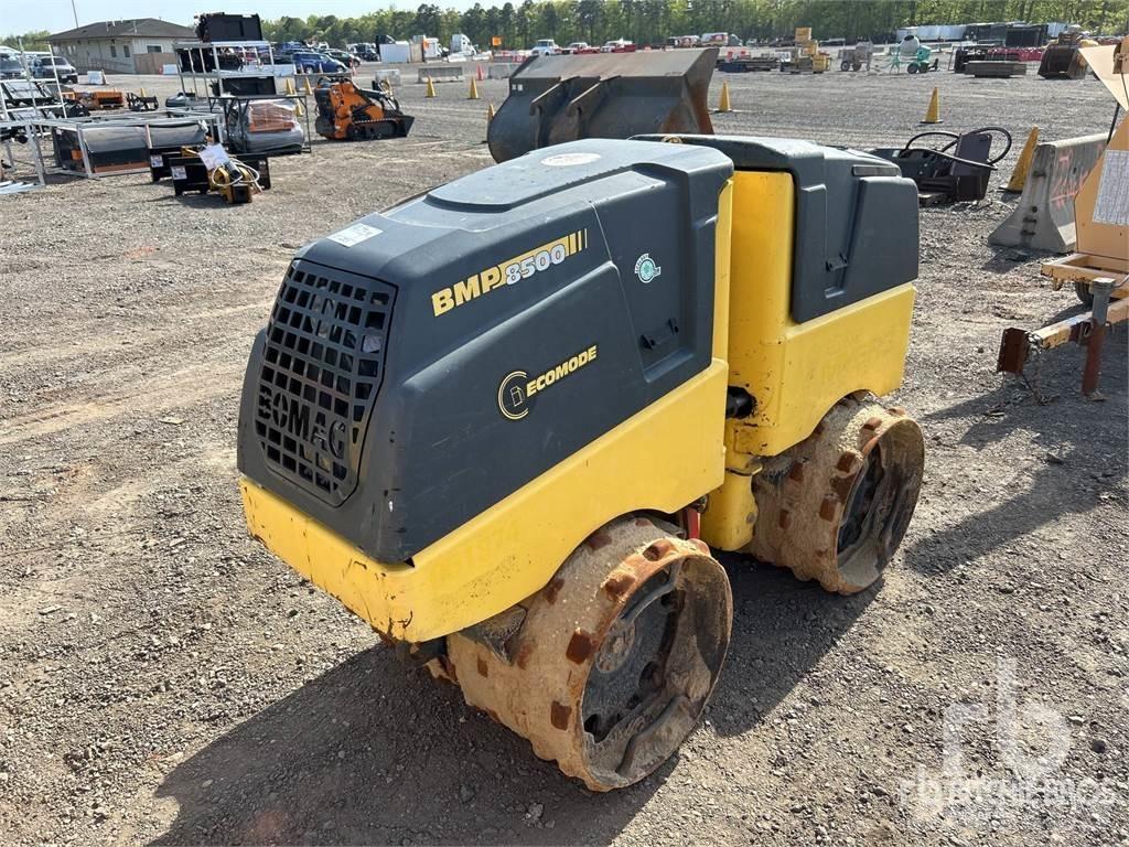 Bomag BMP8500 토양 다짐기