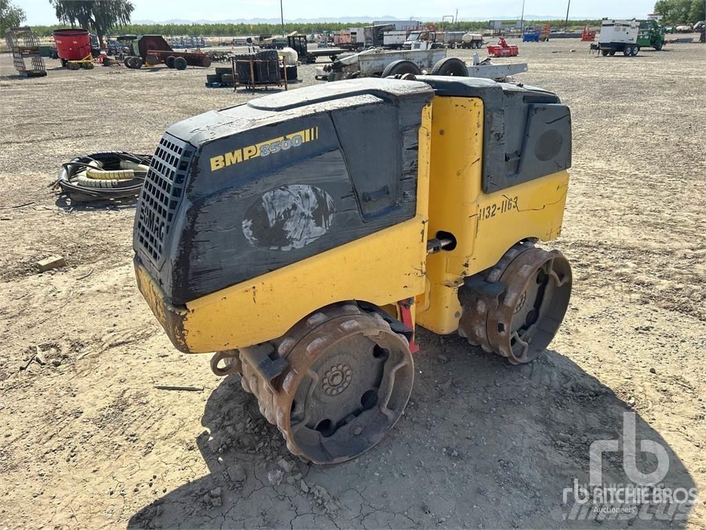 Bomag BMP8500 토양 다짐기