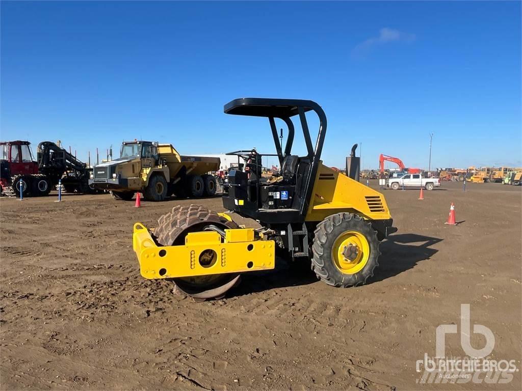 Bomag BW145PDH3 폐기물 다짐기