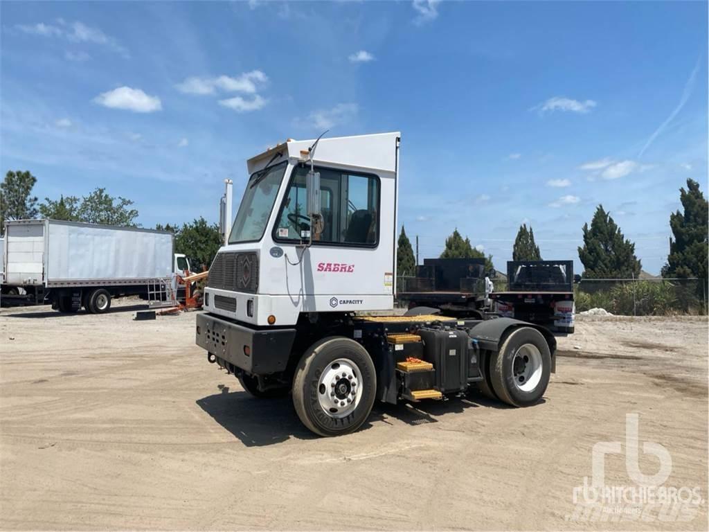 Capacity TJ6500 트랙터 유닛