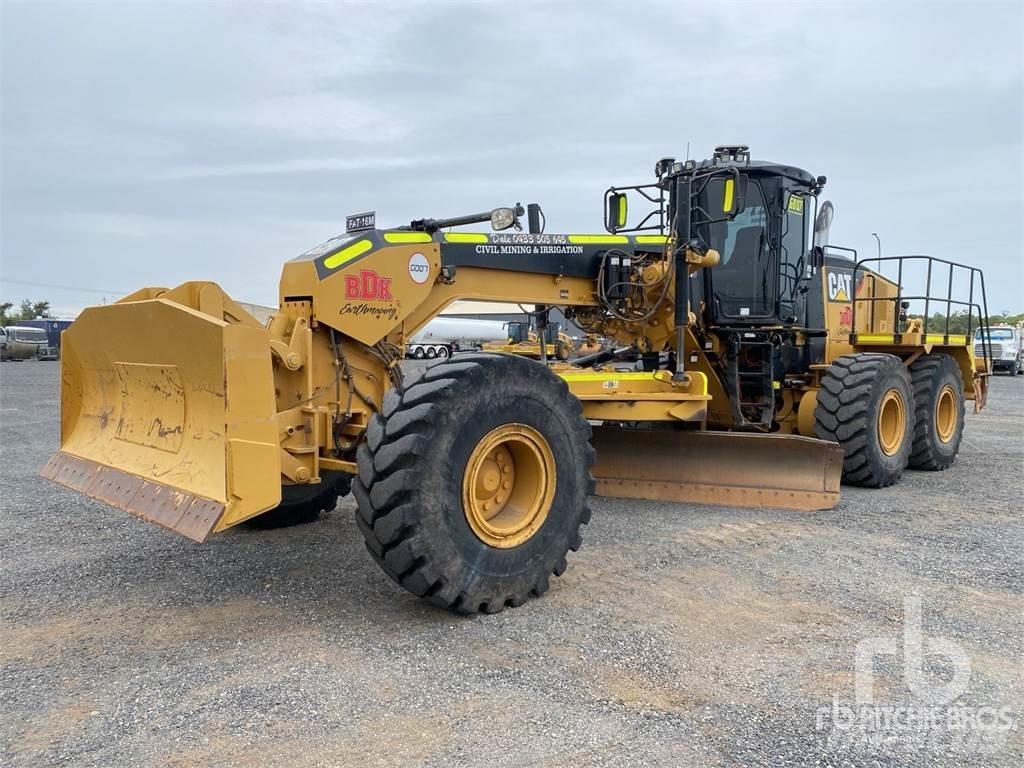 CAT 16M 그레이더