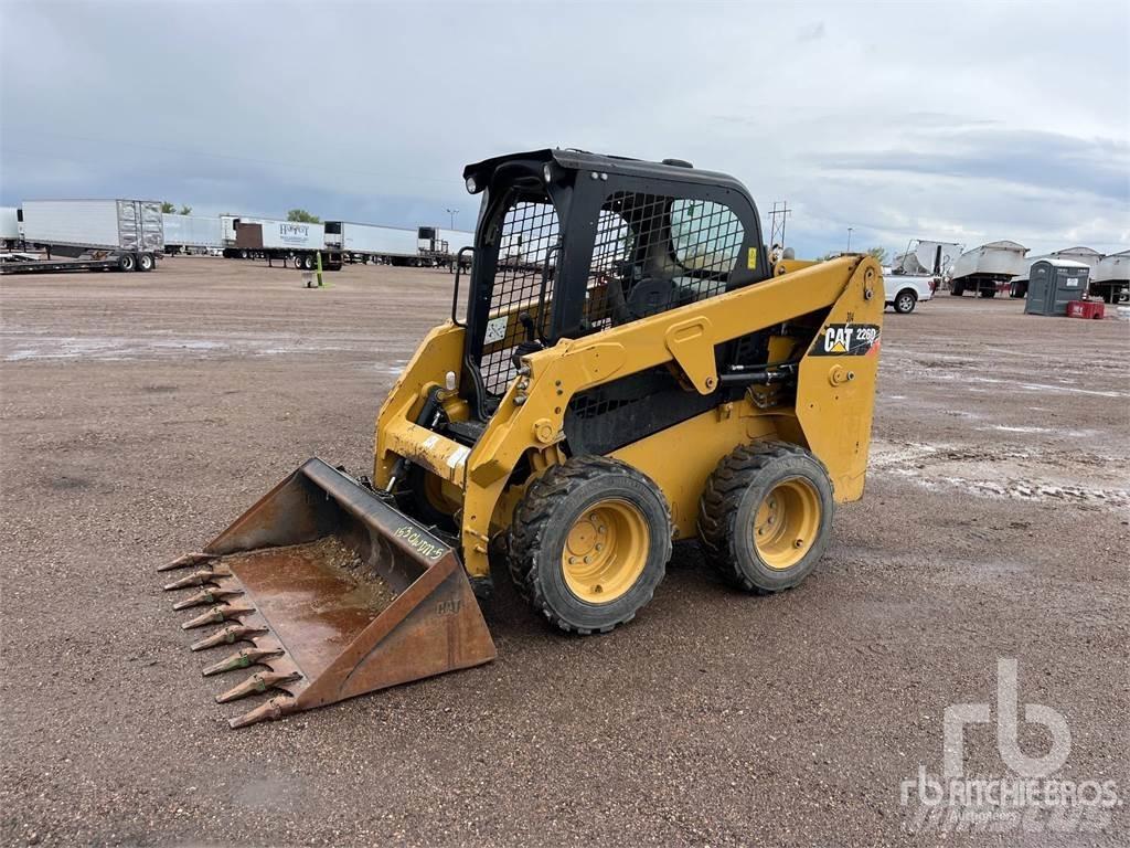 CAT 226D  스키드로더