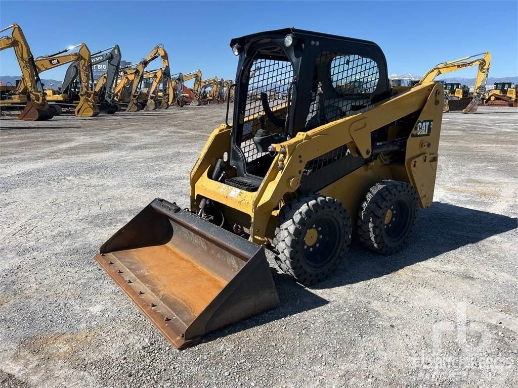 CAT 226D C1-H2  스키드로더