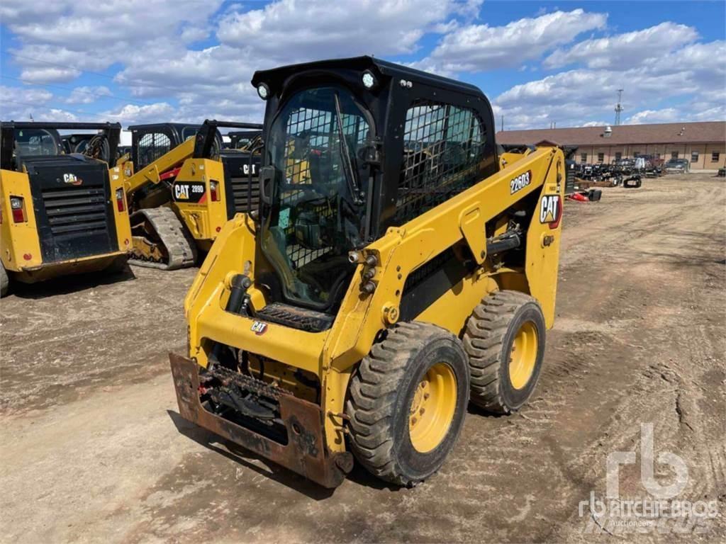 CAT 226D3  스키드로더