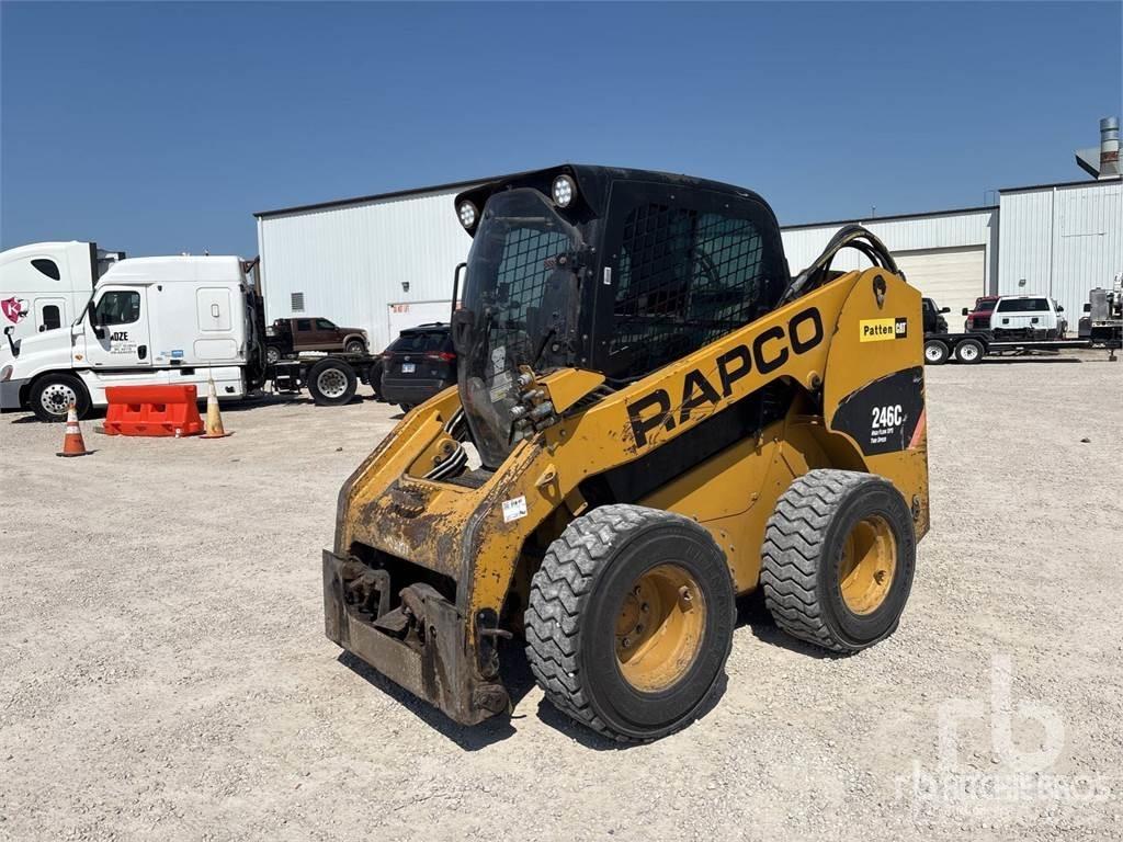 CAT 246C  스키드로더