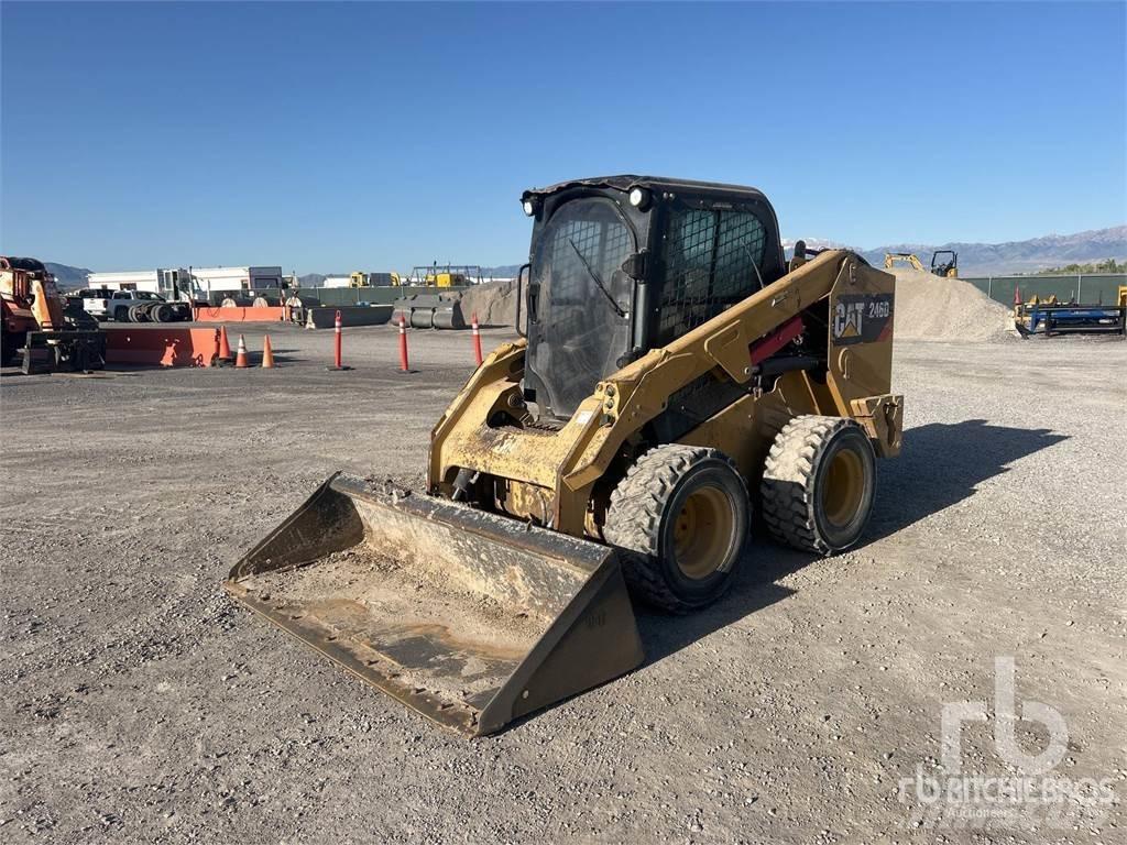 CAT 246D  스키드로더