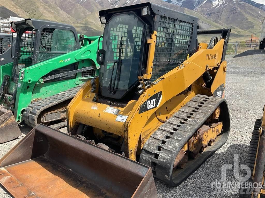 CAT 259B3  스키드로더