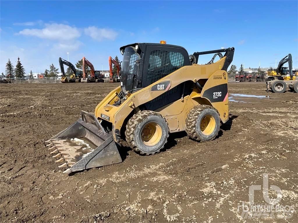 CAT 272C  스키드로더