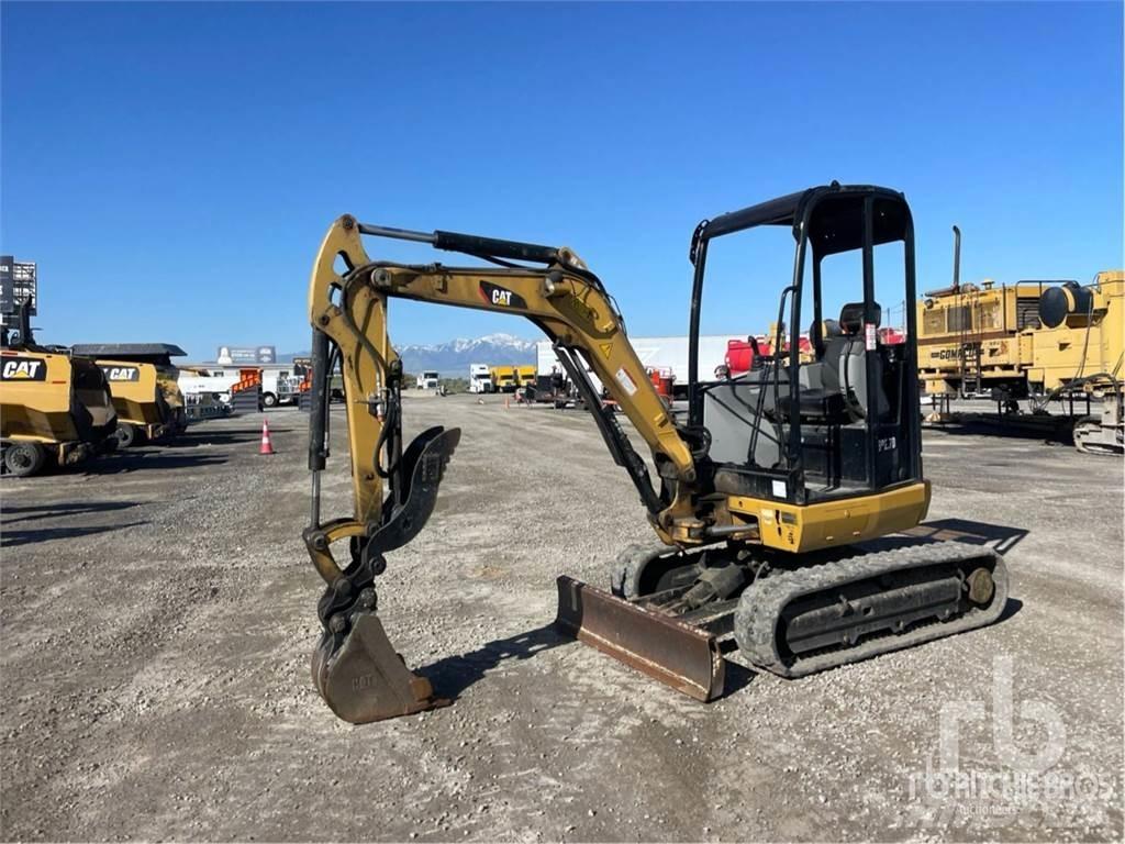 CAT 302.7DC1TH 소형 굴삭기 7톤 미만