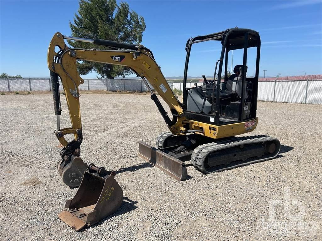 CAT 302.7DCR 소형 굴삭기 7톤 미만