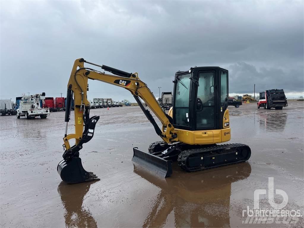 CAT 303.5E2CR 소형 굴삭기 7톤 미만
