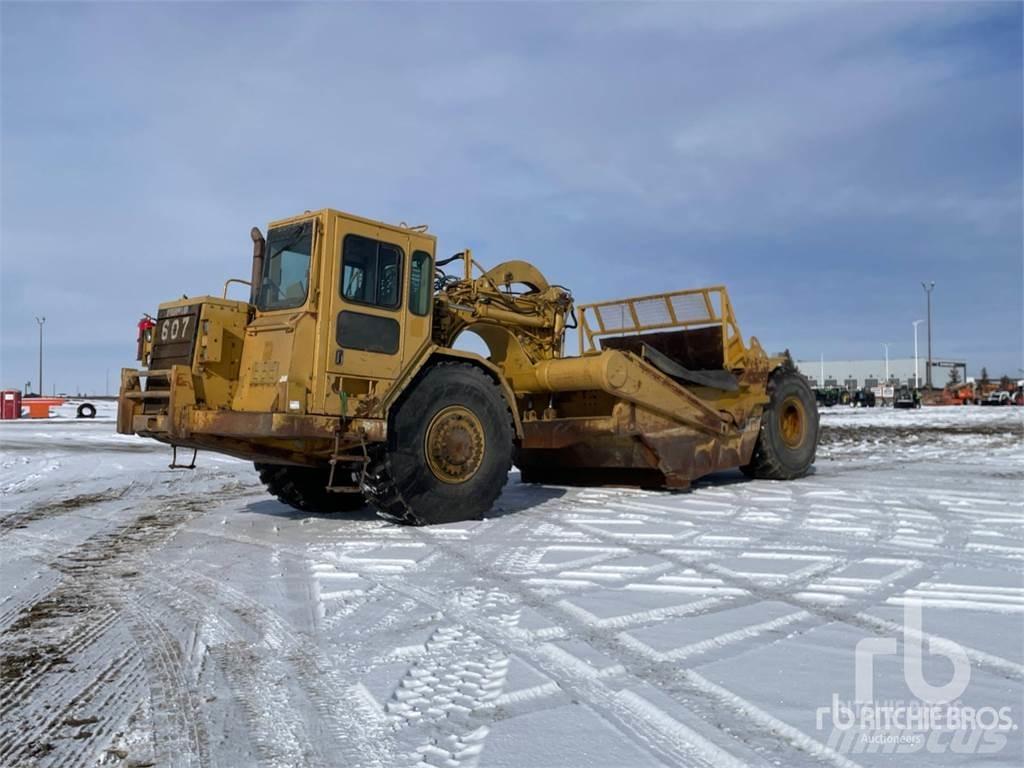 CAT 621F 스크레이퍼