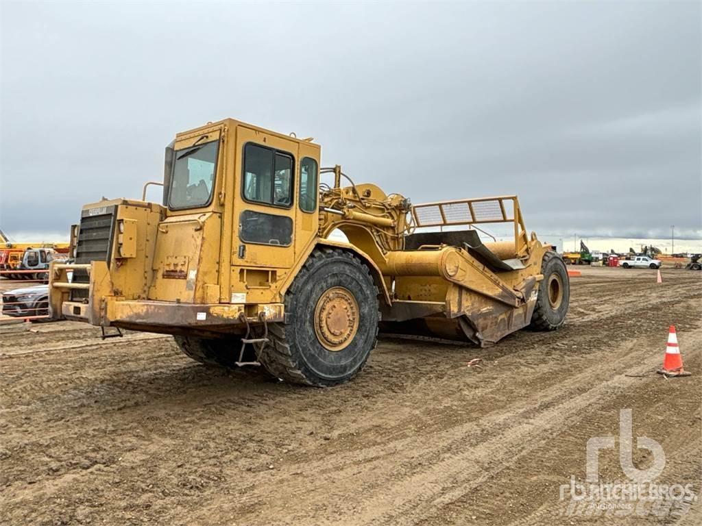 CAT 621F 스크레이퍼