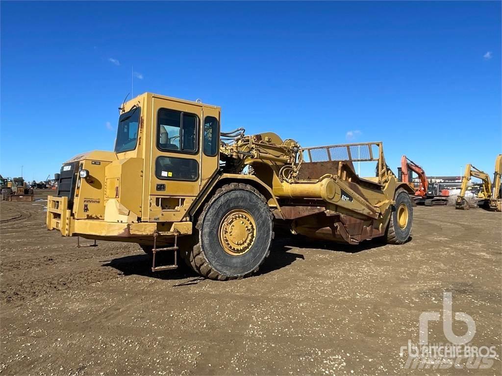 CAT 621G 스크레이퍼